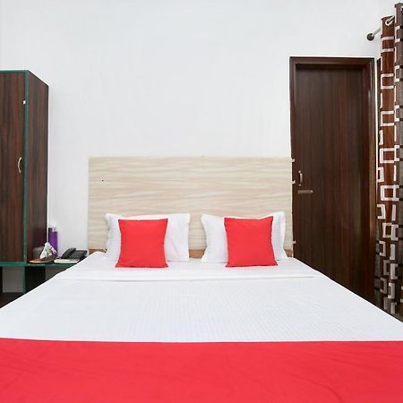 Hotel Oyo 24666 Samar Residency Amritsar Exterior foto