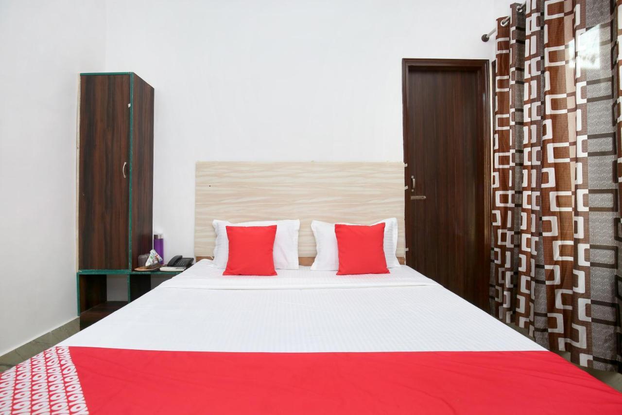 Hotel Oyo 24666 Samar Residency Amritsar Exterior foto