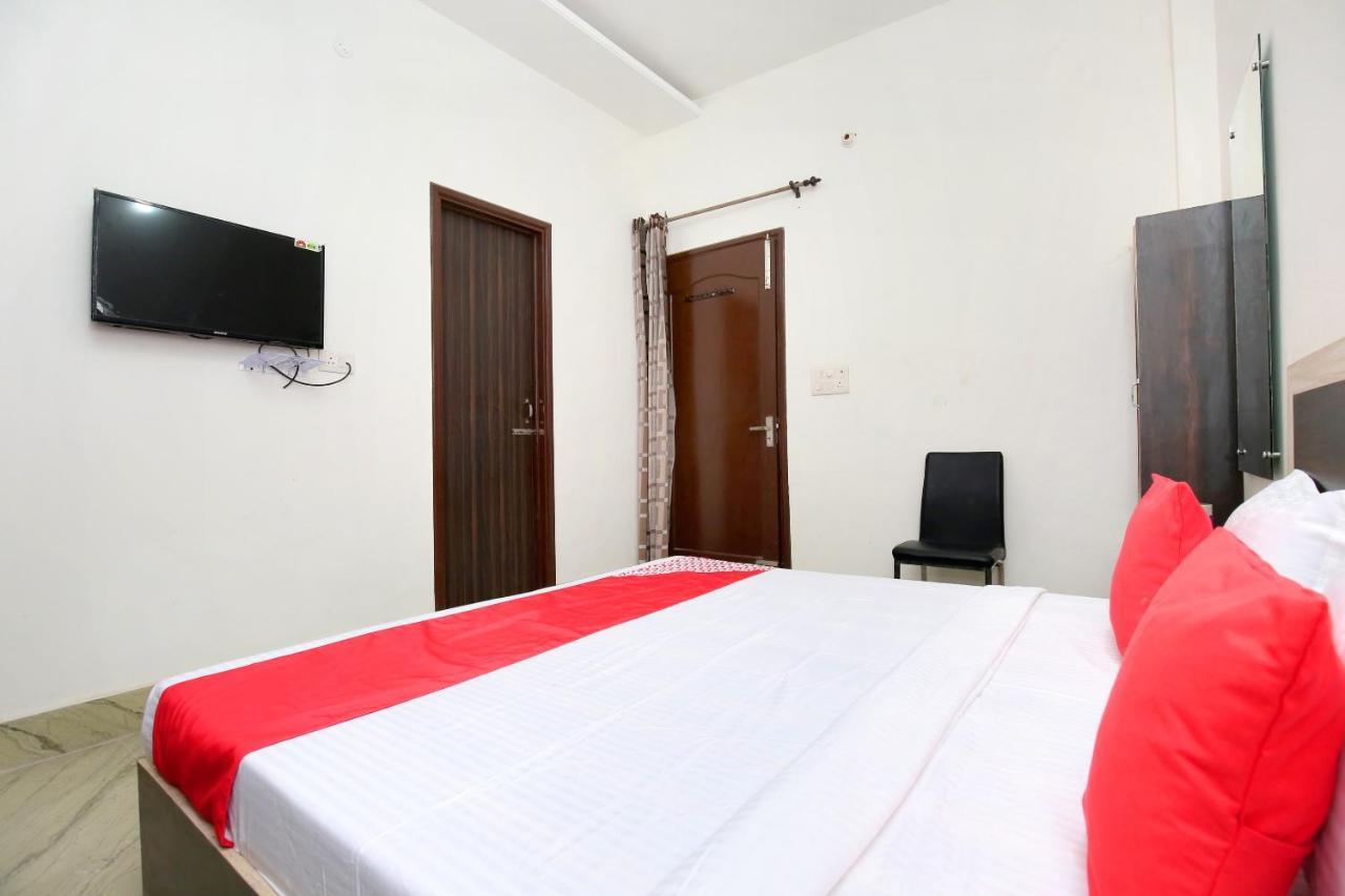 Hotel Oyo 24666 Samar Residency Amritsar Exterior foto
