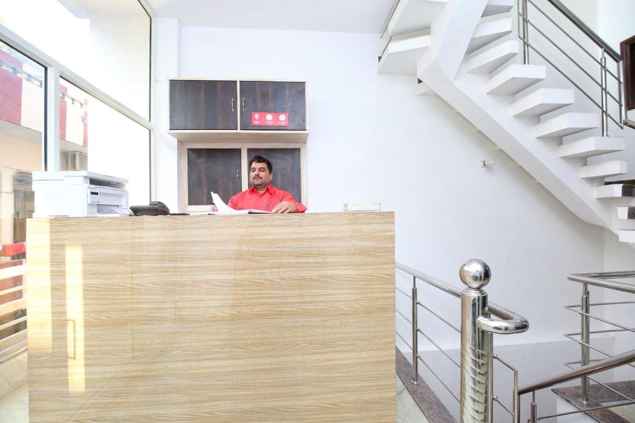 Hotel Oyo 24666 Samar Residency Amritsar Exterior foto