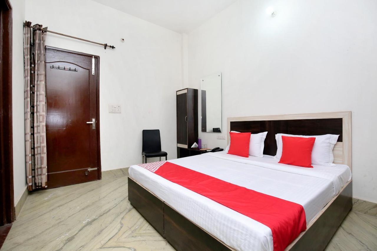 Hotel Oyo 24666 Samar Residency Amritsar Exterior foto